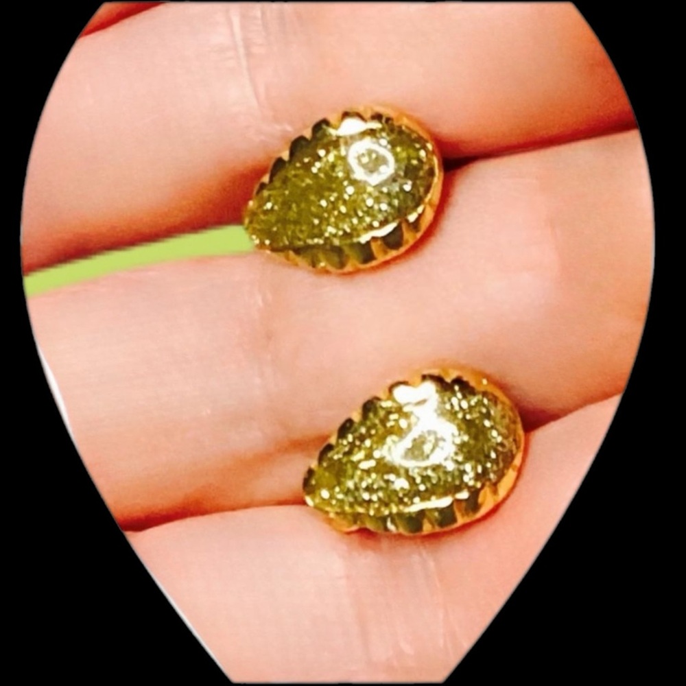 Mid Century Modern 50s Clip-on Earrings Rhinestone Lime Green Goldtone Art Deco